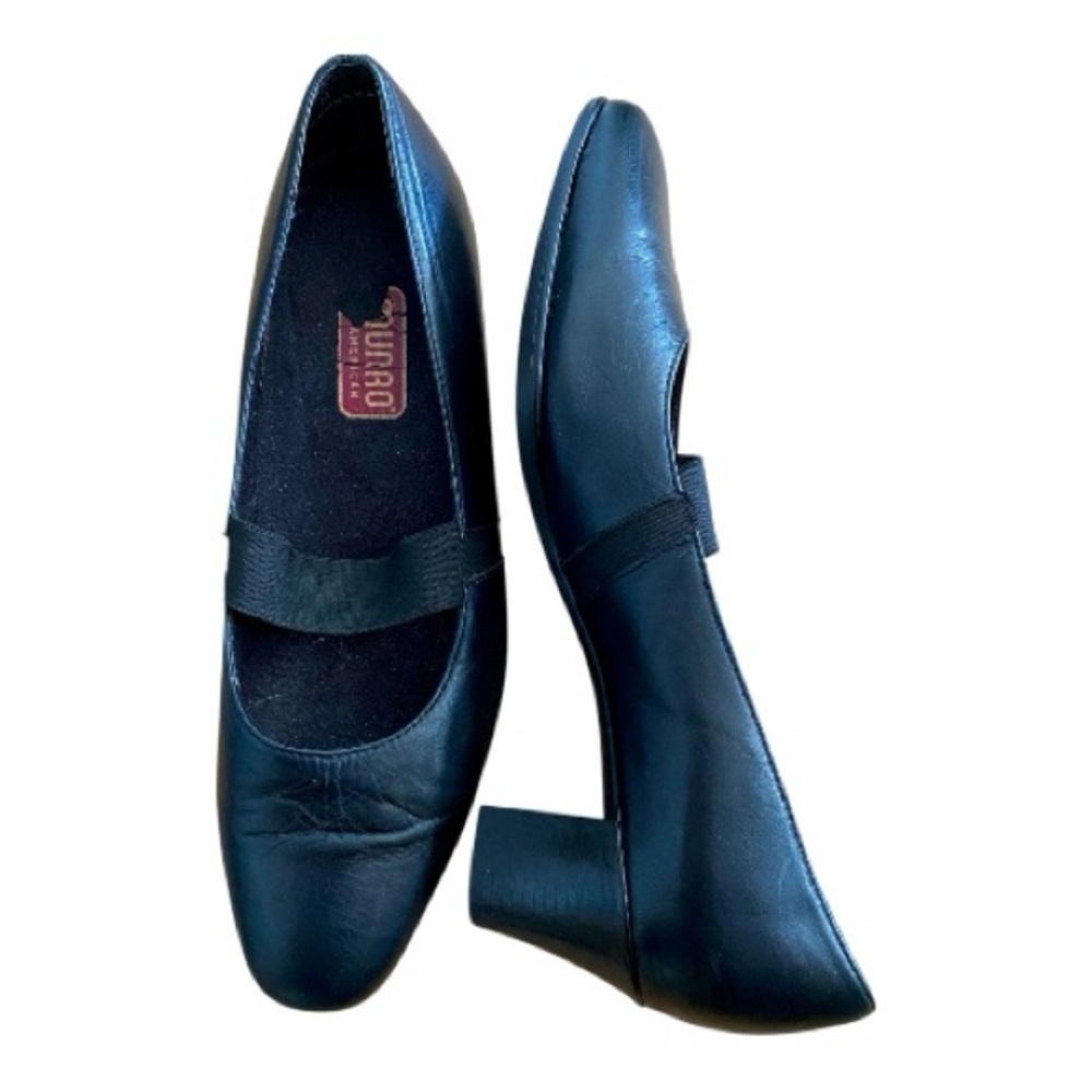 Black Leather Women’s Shoes